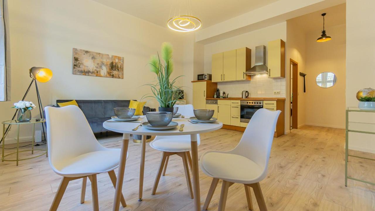 Cityapartment - 53 M², 2 Zimmer, Zentral, Netflix, Kueche, Waschmaschine *